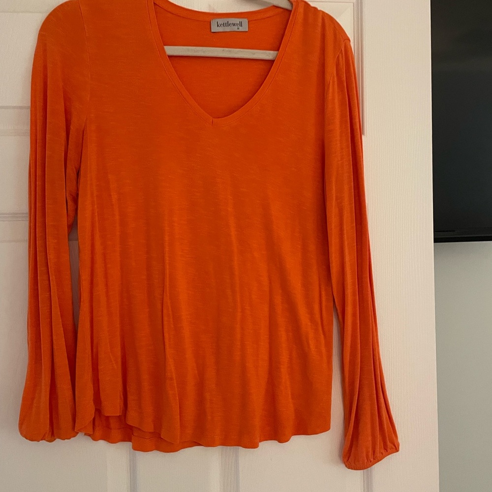 Kettlewell V Neck
